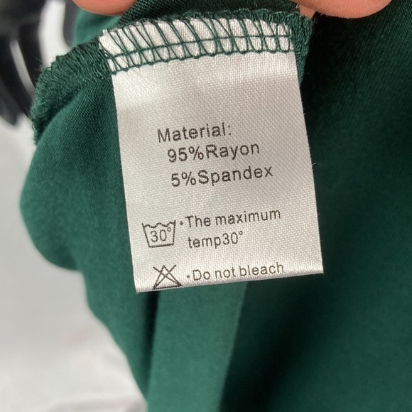 Bishuige dark green sleeveless dress large nwt - Picture 6 of 6